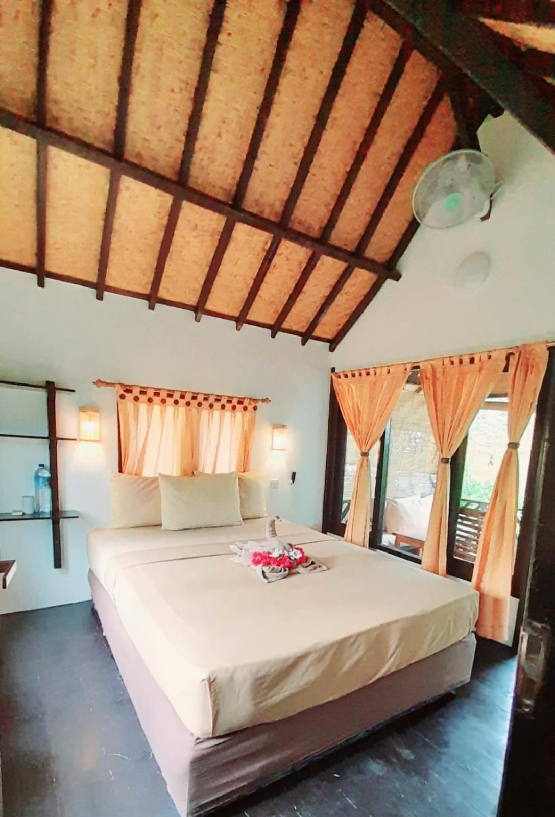 Ana Warung & Bungalows Ilhas Gili Exterior foto