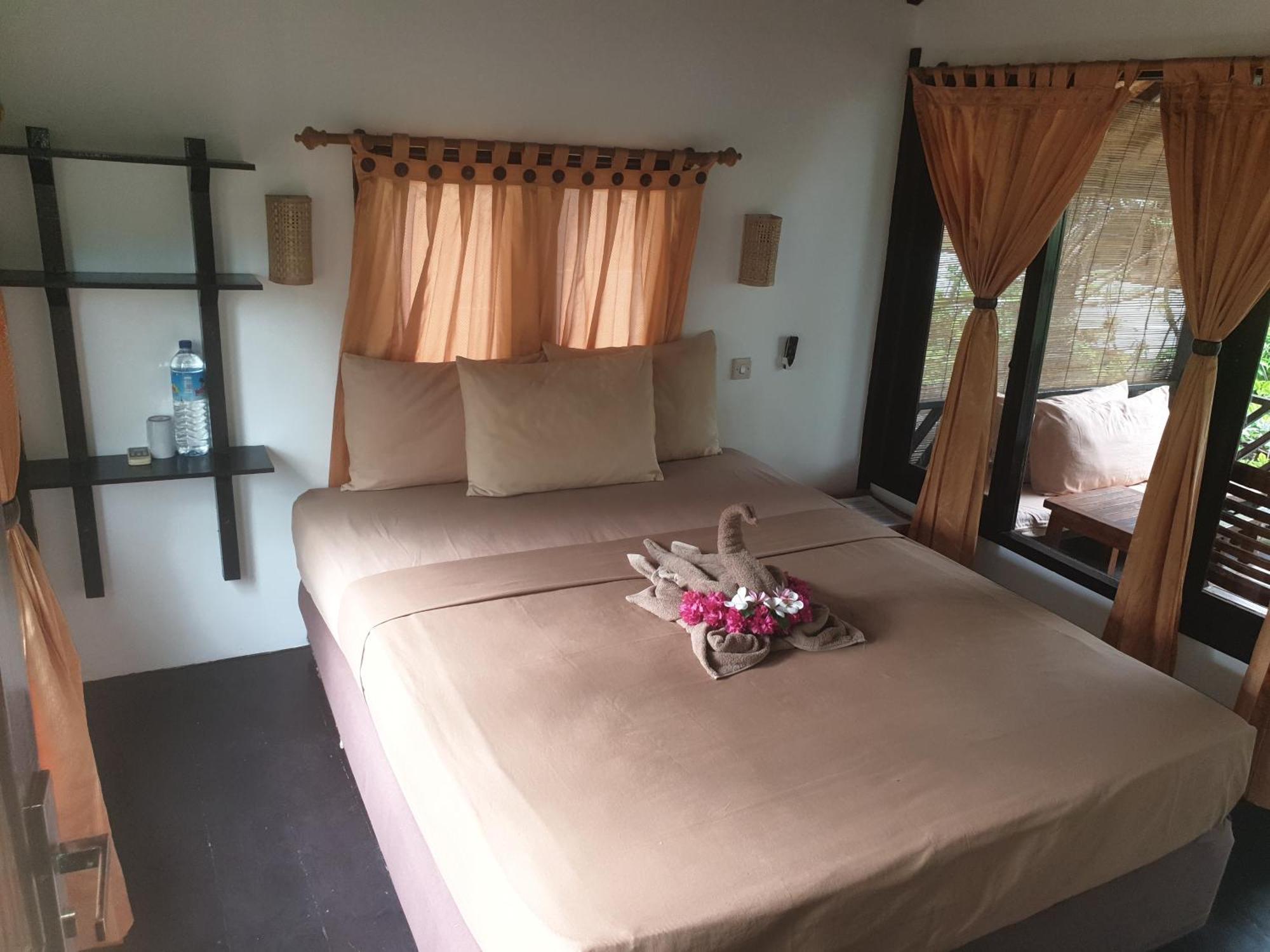 Ana Warung & Bungalows Ilhas Gili Exterior foto