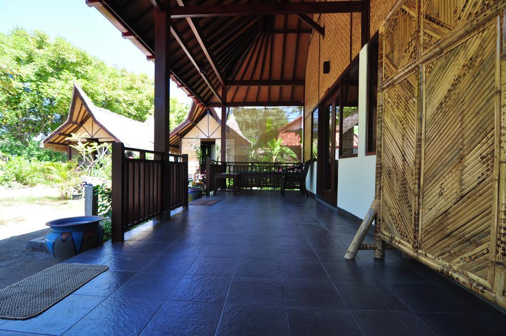 Ana Warung & Bungalows Ilhas Gili Exterior foto