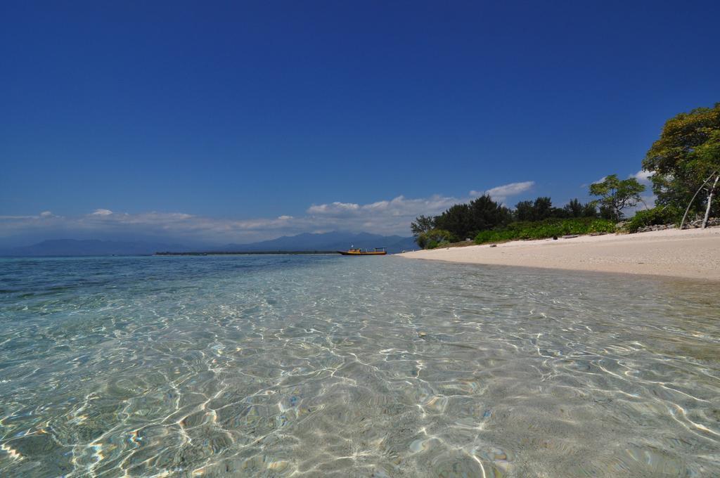 Ana Warung & Bungalows Ilhas Gili Exterior foto